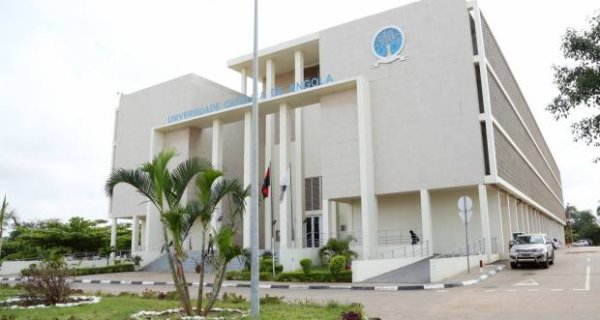 A universidade ao serviço da comunidade